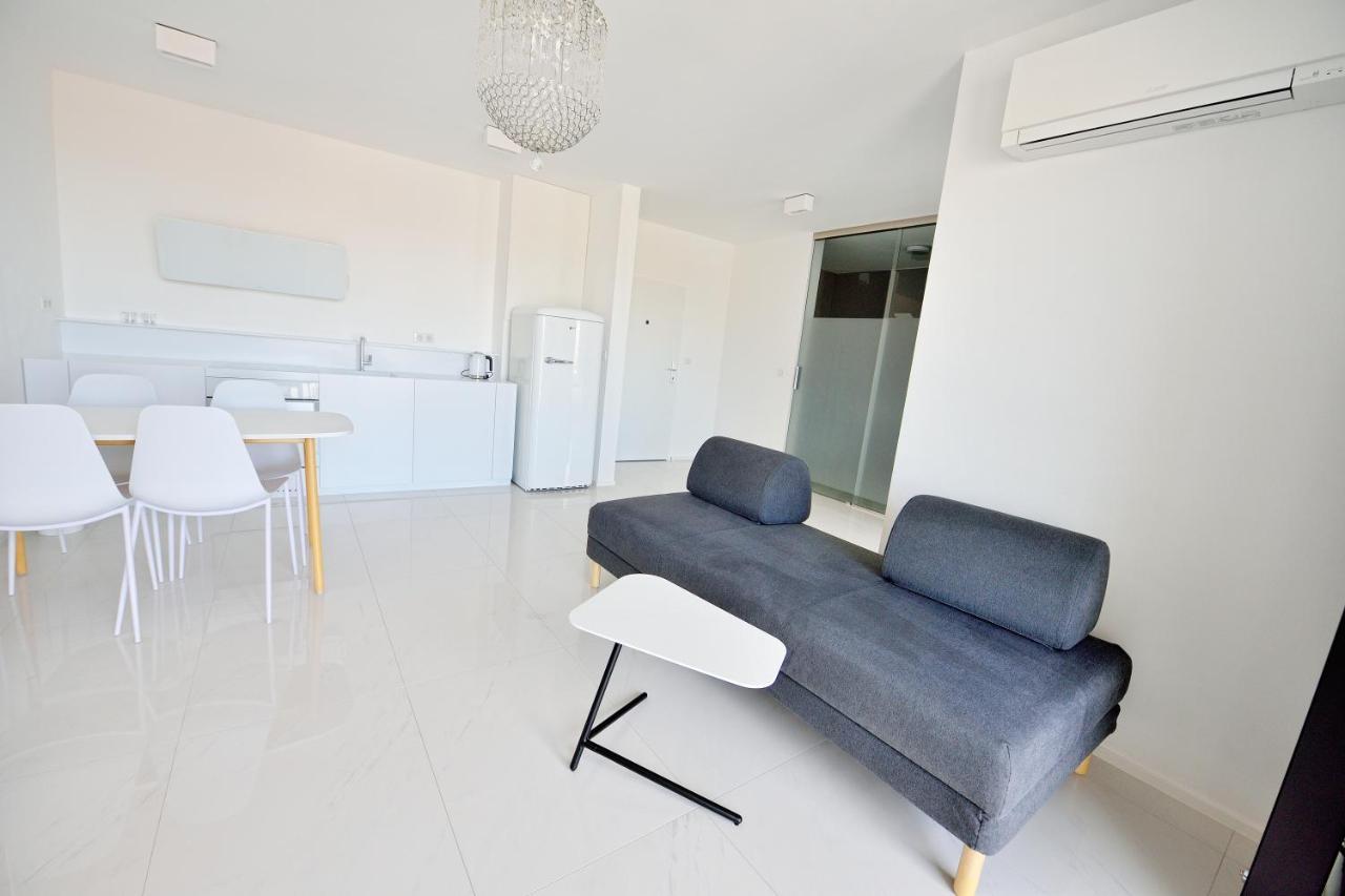 City Center Aupark Apartment بييشتِني المظهر الخارجي الصورة